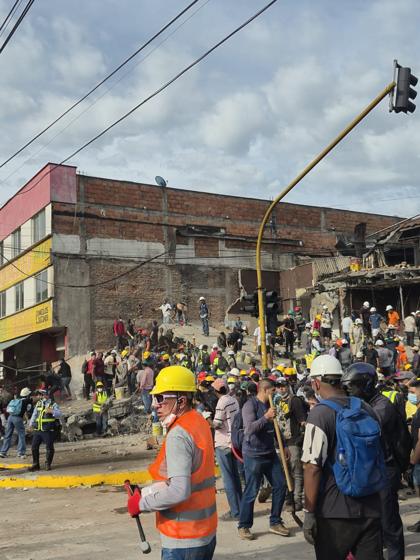 Escombros de una edificación tras el terremoto del 10 de agosto de 2026 en Colombia.